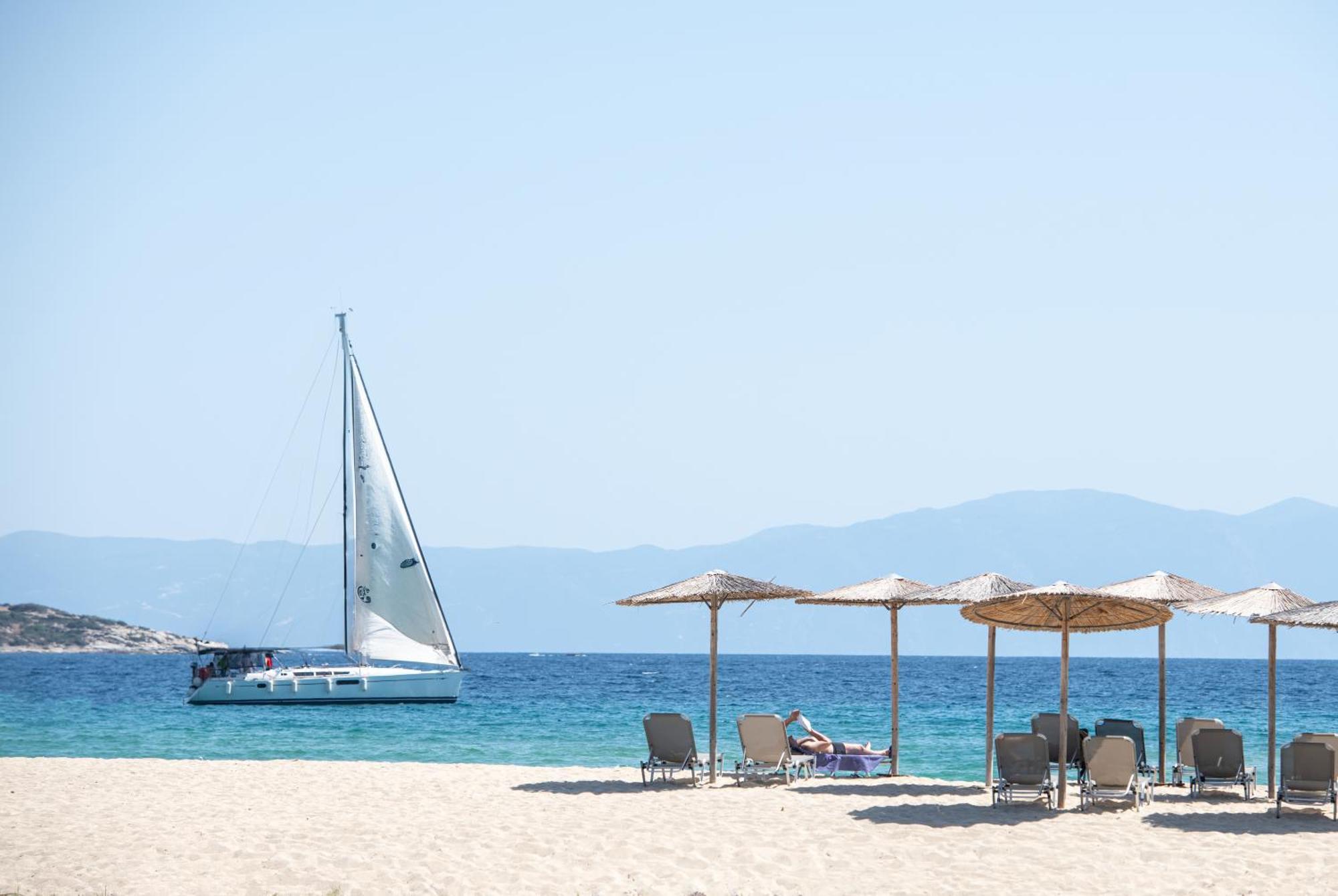 Akasti Slow Living Paralia Sikias ภายนอก รูปภาพ