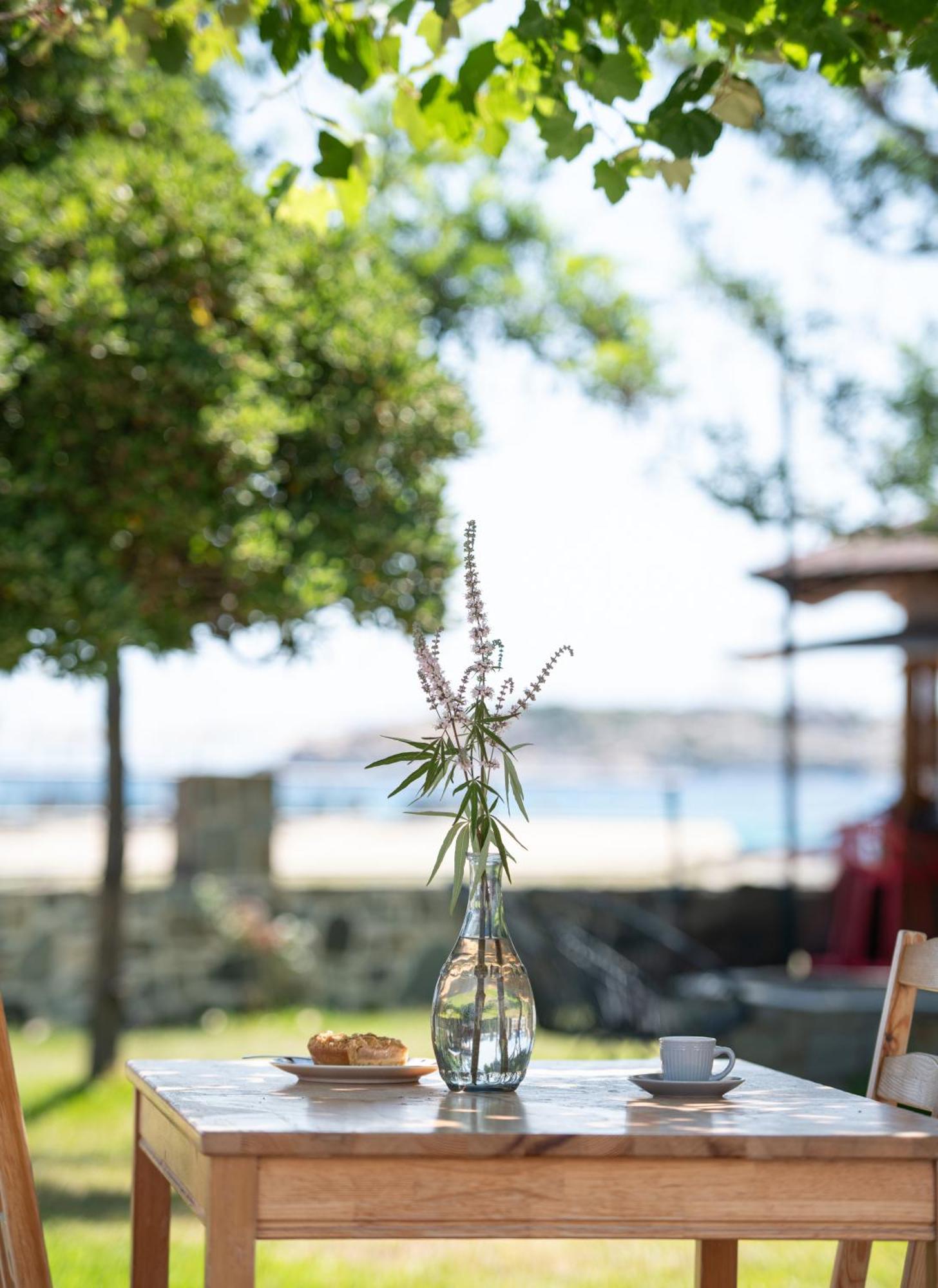 Akasti Slow Living Paralia Sikias ภายนอก รูปภาพ