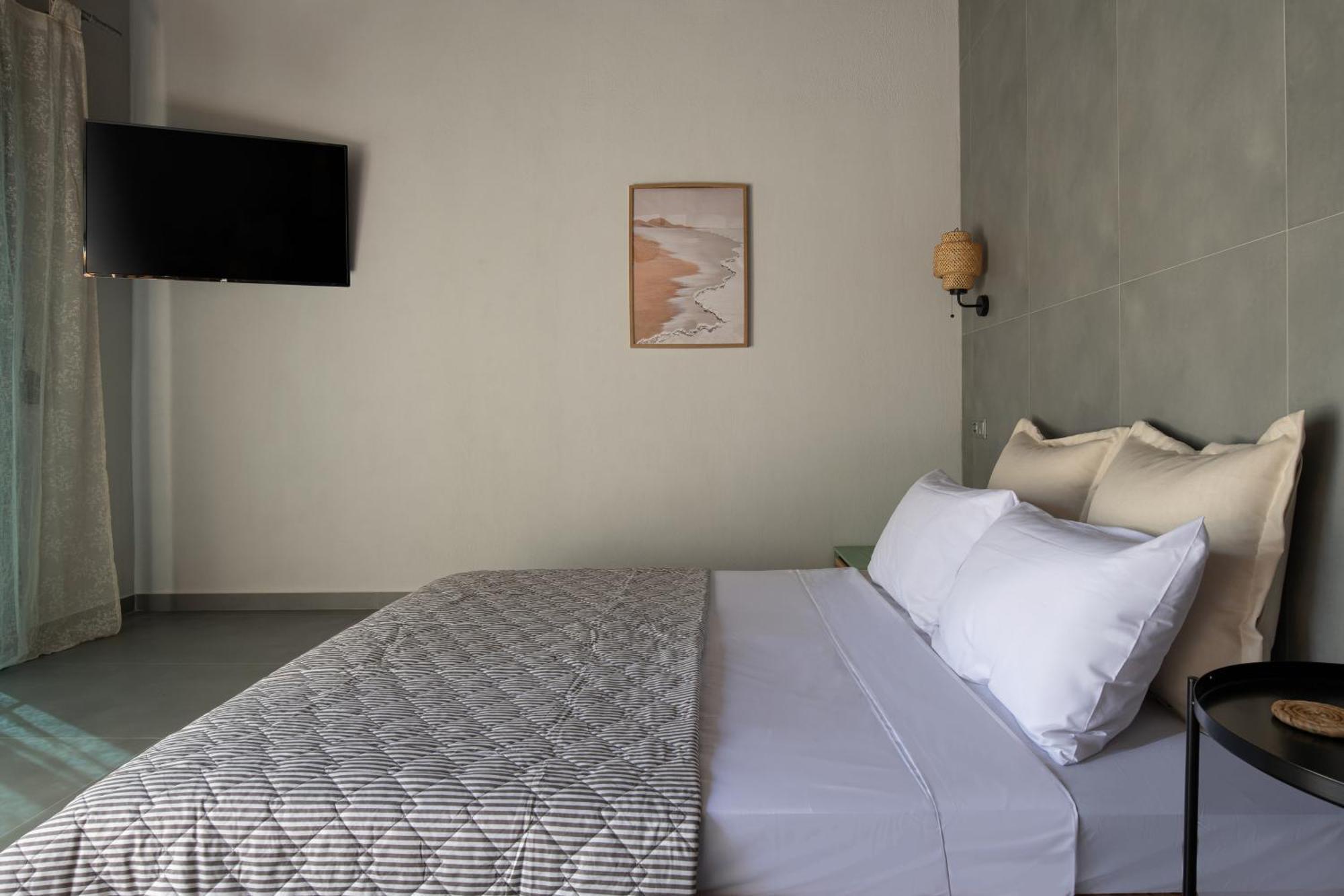 Akasti Slow Living Paralia Sikias ภายนอก รูปภาพ