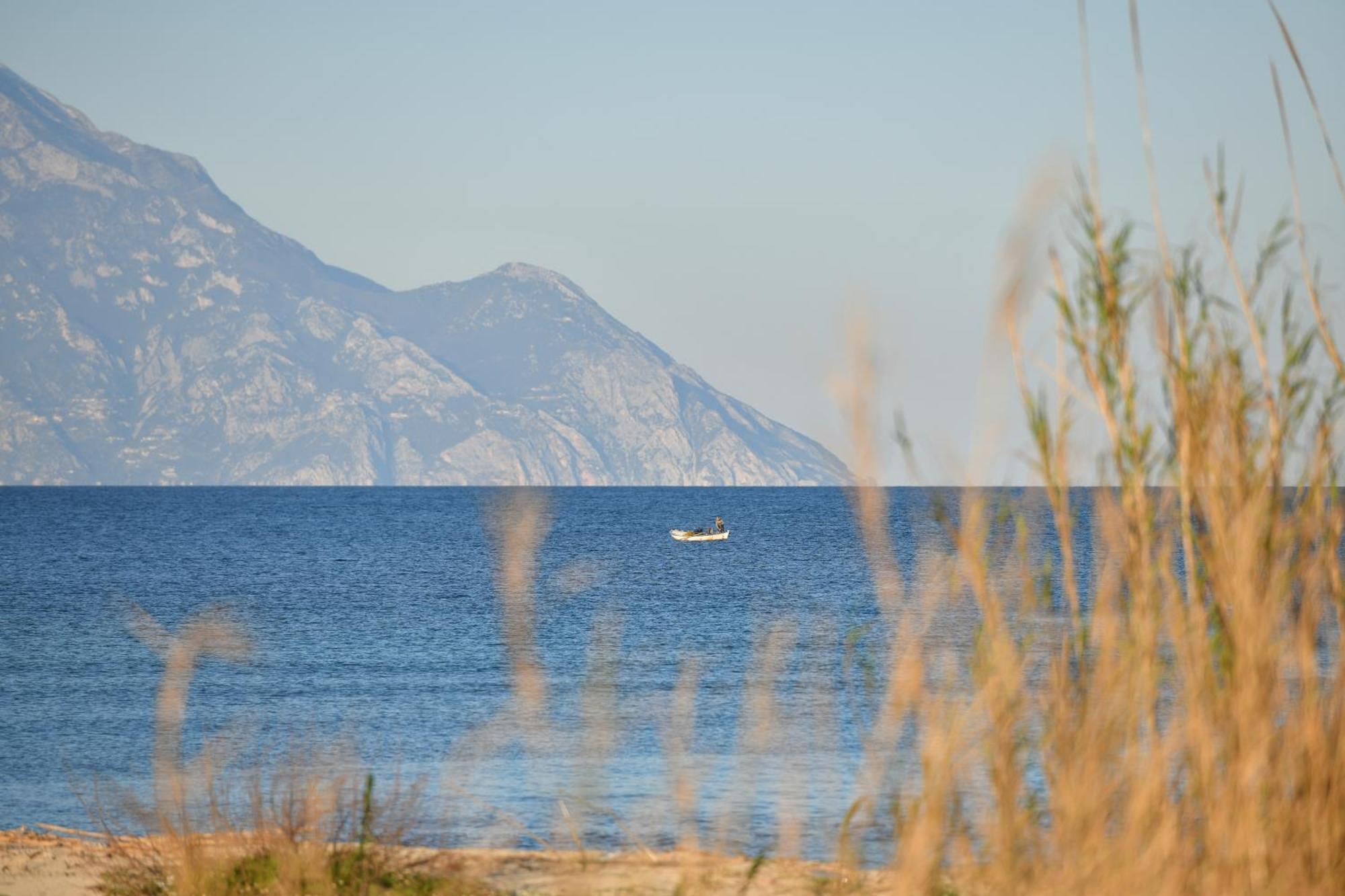 Akasti Slow Living Paralia Sikias ภายนอก รูปภาพ